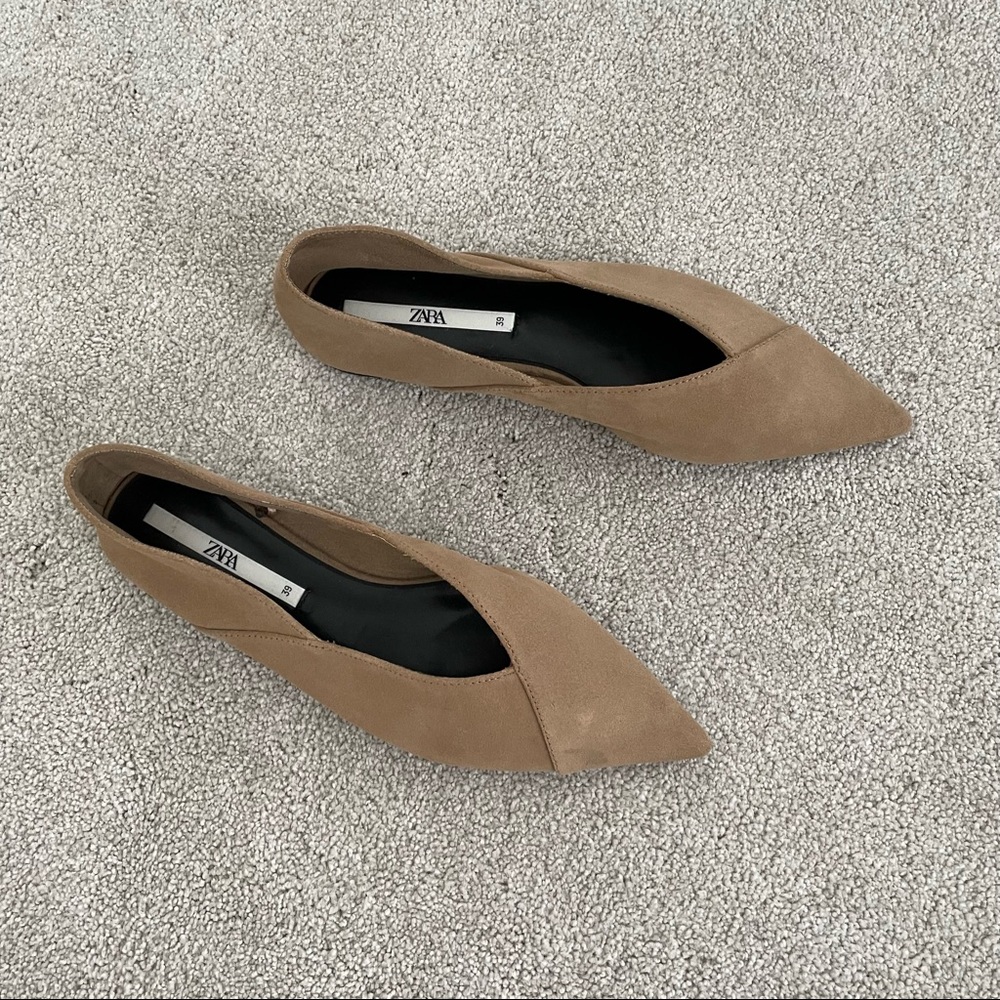 Zara Pointed toe leather ballet shoes size 39